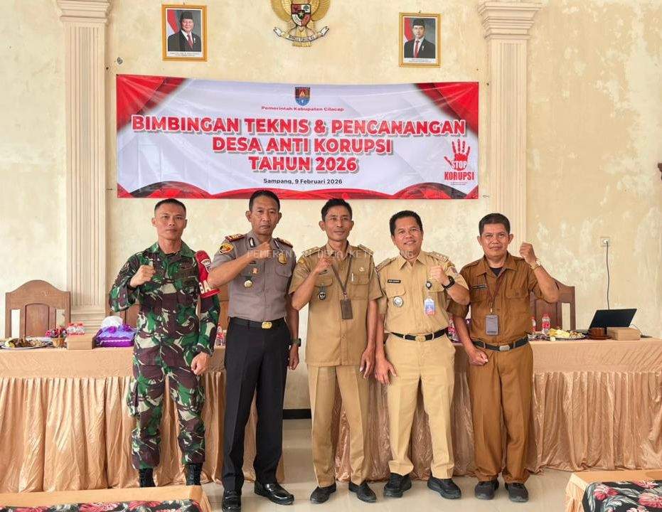 Inspektorat Kabupaten Cilacap Berikan Bimtek dan Kawal Pencanangan Desa Anti Korupsi Ketanggung